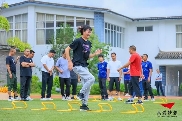 t01b9c81e37dfff0bf8.jpg?size=641x427