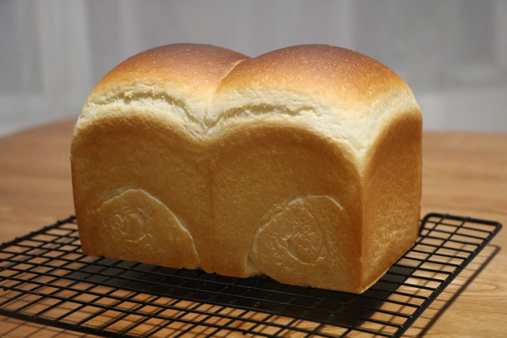 营养|我家一周至少做一次的吐司,冷冻起来,早餐几分钟就搞定,特营养