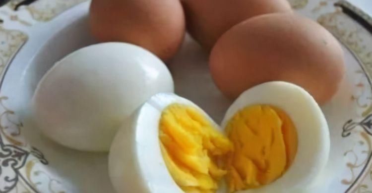  延缓|女性担心自己老太快，推荐常吃3种食物，补血养颜、延缓衰老