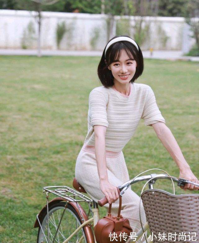 感觉|想要让别人有怦然心动的感觉,就要学会打扮自己,穿对了是关键