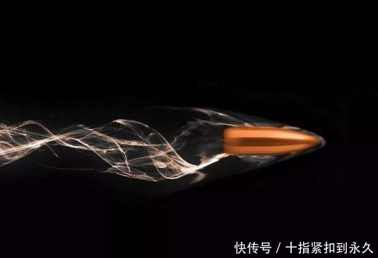 引力 对于人类来说,时间真实存在,那在宇宙中它又存在吗?