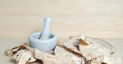 月经量少|月经量少危害大?平时多吃这几样食物,帮你改善月经保持年轻