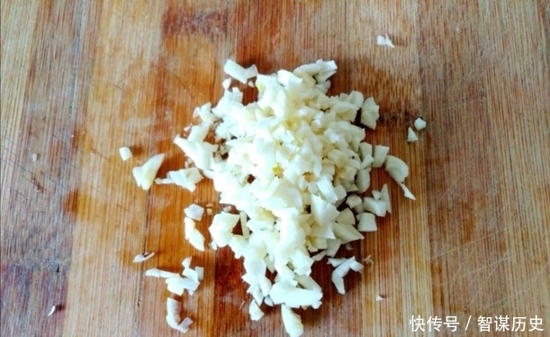 不管什么时候,土豆不能和它一起吃,美味也不行,家有小孩要注意