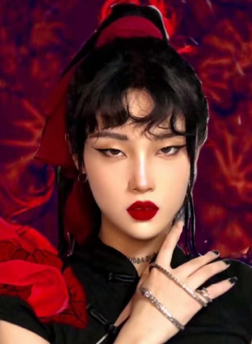 姐姐|姐姐粉仿妆Yamy,开始相似度绝了,看到最后果然不负众望