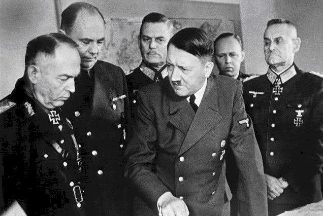 二战|二战中,德国为什么没有称霸世界的想法?在元首自传里说得很清楚