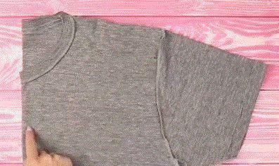 旧衣服千万别扔，聪明女人用它套被子，既省空间又省事！