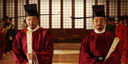 奸臣#一代名相,用奸计比奸臣还奸,用小人手段整小人,现代人都学不来