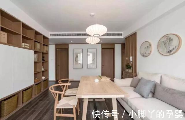 客厅|你家客厅还是沙发+茶几?早过时了,现在都这样装!