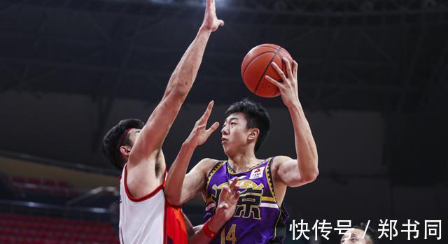 蒋浩然|托多罗维奇22+13找回状态!北控终结两连败,黄荣奇10分14助攻