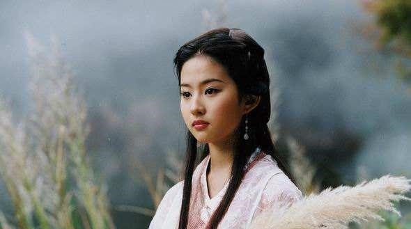 小龙女!周伯通一生收了4个徒弟, 两个比他厉害, 两个周伯通见了绕着走!