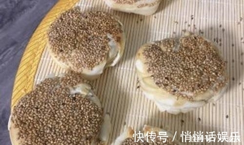 一斤面，一斤水，一碗芝麻，不用烤箱，不揉面，大人小孩都爱吃