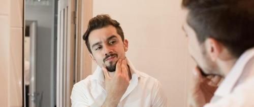  男性|男性也有生理期几个表现如果你都占，多半是生理期到了