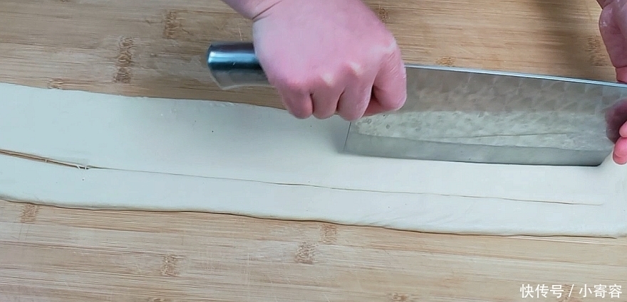 电饭锅不要只煮米饭了,教你用“电饭锅蒸馒头”,吃一次就上瘾