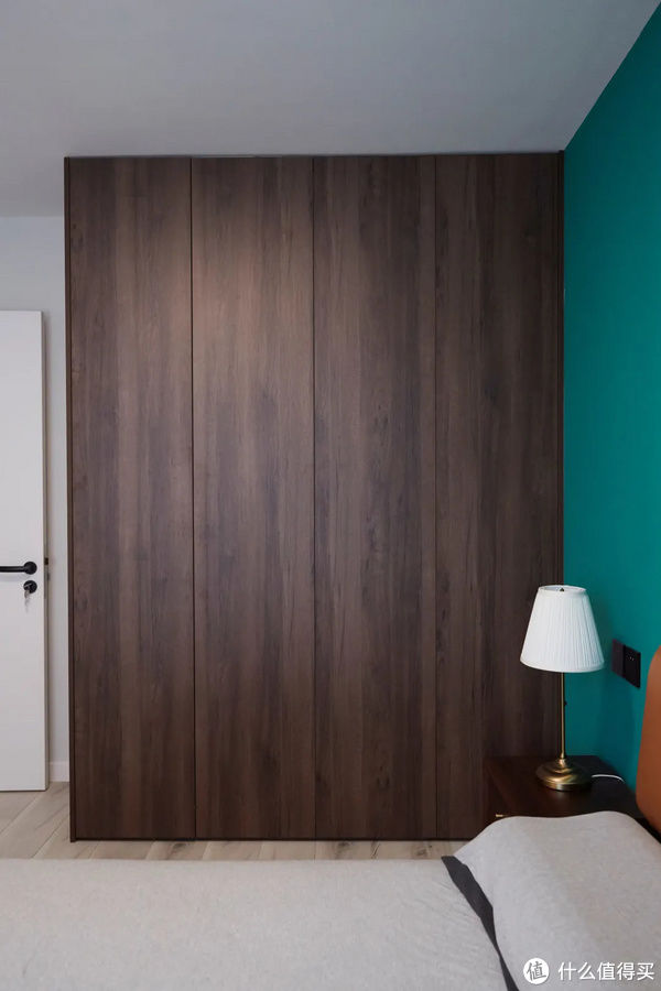 before住范儿真实案例 篇三十:拆掉客厅改两居,46㎡墨绿小家更高级!