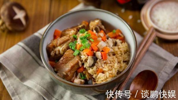 小可爱们|不想进厨房炒菜,试一试这个,吃起来比炒菜香