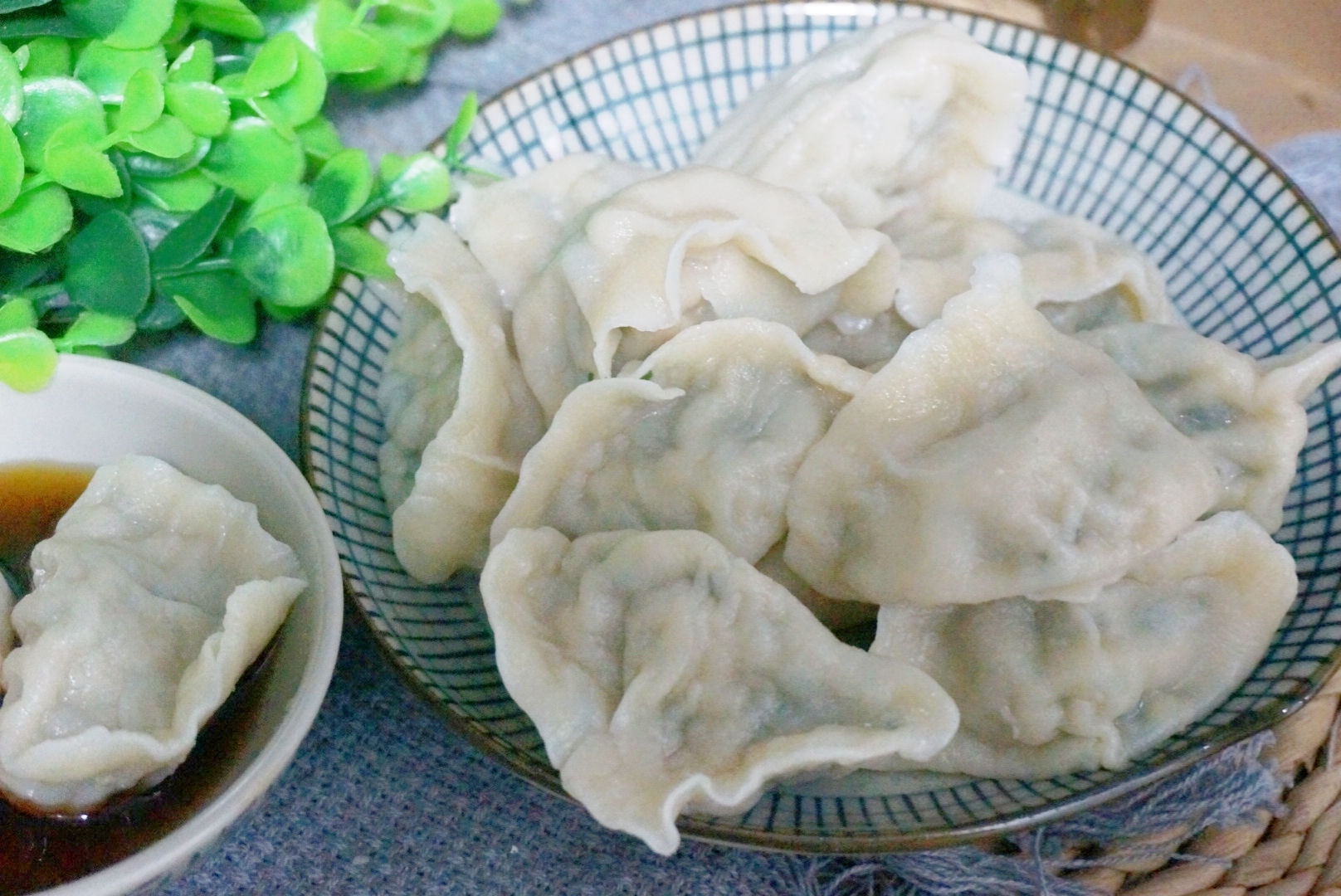  这菜最便宜，用它包饺子，鲜嫩多汁，比韭菜茴香都好吃