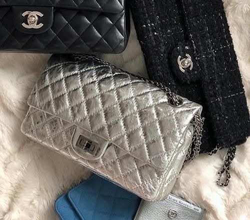 精品包 精品包怎么挑“保值”?一学就会的5招挑选技巧,内行人不凑热闹