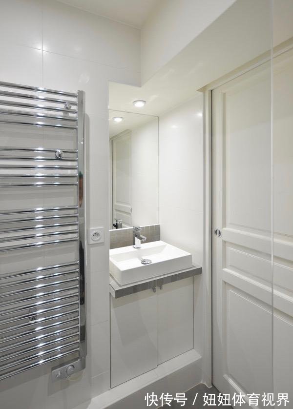 厨卫|男孩的25㎡小公寓,卧室搭建在厨卫上,空间宽敞功能齐全,优秀!