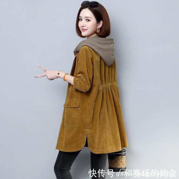 今秋又火了一种穿搭,叫“森女系外套+暖暖裤”,高贵典雅又显嫩