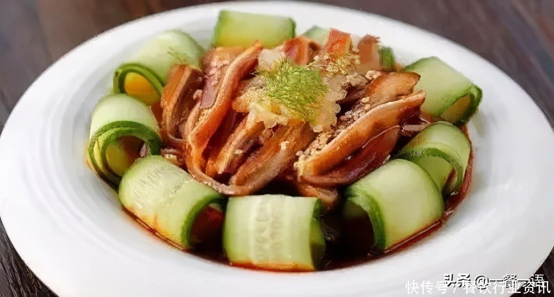 豆苗|谁说夏天不爱吃肉,这些凉拌肉菜清爽不油腻保你喜欢