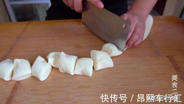 面粉|做春饼时，很多人第1步就错了，教科书式详细讲解，张张白亮劲道