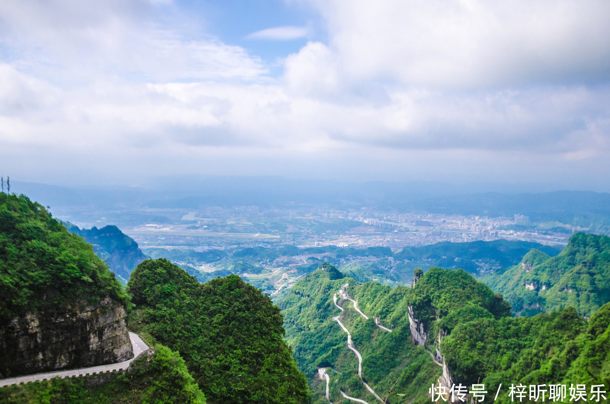 谜团|世界上最高的天然穿山溶洞，号称“通天门户”，至今许多谜团未解