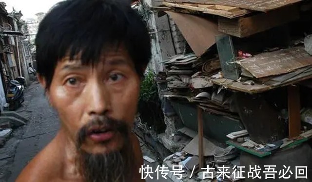 画作#“疯子画家”瘫痪后用左手画画,年近70岁收废品,称一生愧对儿子