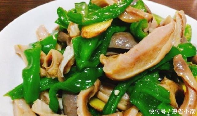 猪肚一炒就变硬那是因为你只会焯水，学会这招，猪肚鲜嫩爽口！