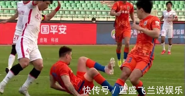 广州队|郑智或暗助鲁能夺冠!媒体人因郑智猜奥斯卡无缘足协杯决赛!