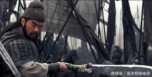 曹操|他的武艺让吕布惊心,手持各80斤的双戟,步战三国第一?