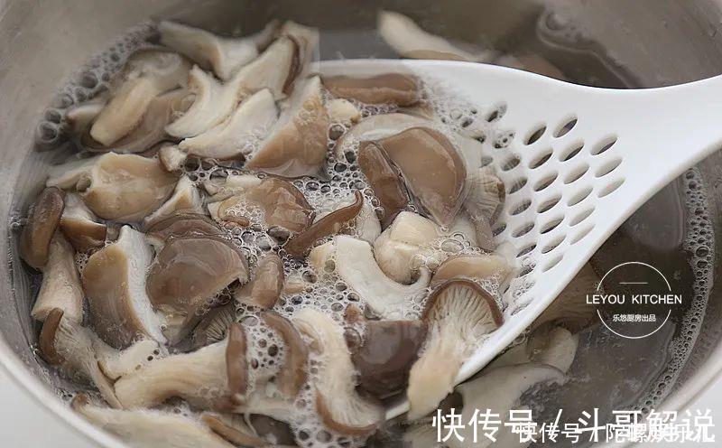 凉菜|十几分钟上桌的爽口凉菜，一点肉没放，吃着比肉还香