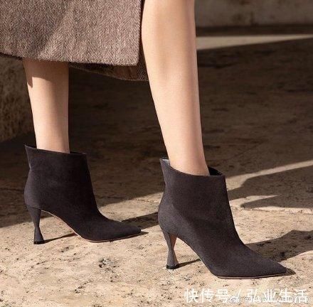 蜜姐|主打性感度的Aquazzura大菠萝高跟鞋,新设计不输奢侈品