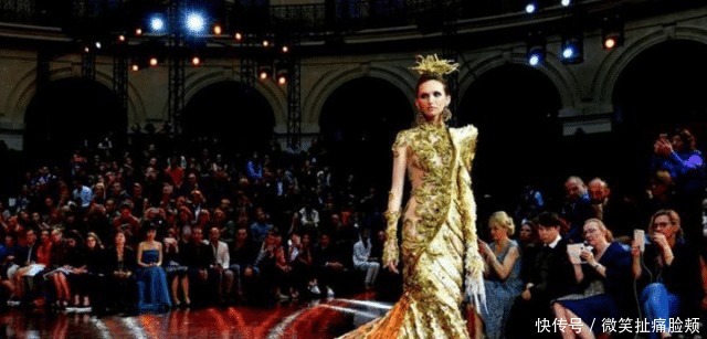 巴黎时装周|“中国高定第一人”郭培,再战巴黎时装周一展中国风,惊艳全世界!