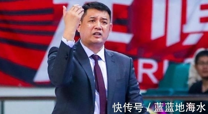 广厦男篮|CBA三消息,胡明轩无法出战,新军邀请巩晓彬,孙铭徽约见球迷