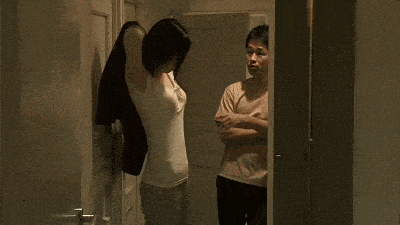 |搞笑GIF:为什么,我就这么的不堪一击吗?