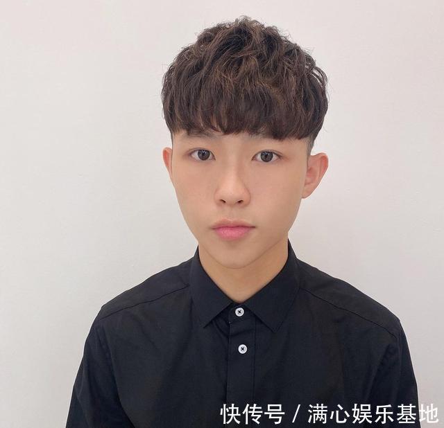背头|男生想变帅别随便剪头发,这11款发型简单又帅气,值得尝试