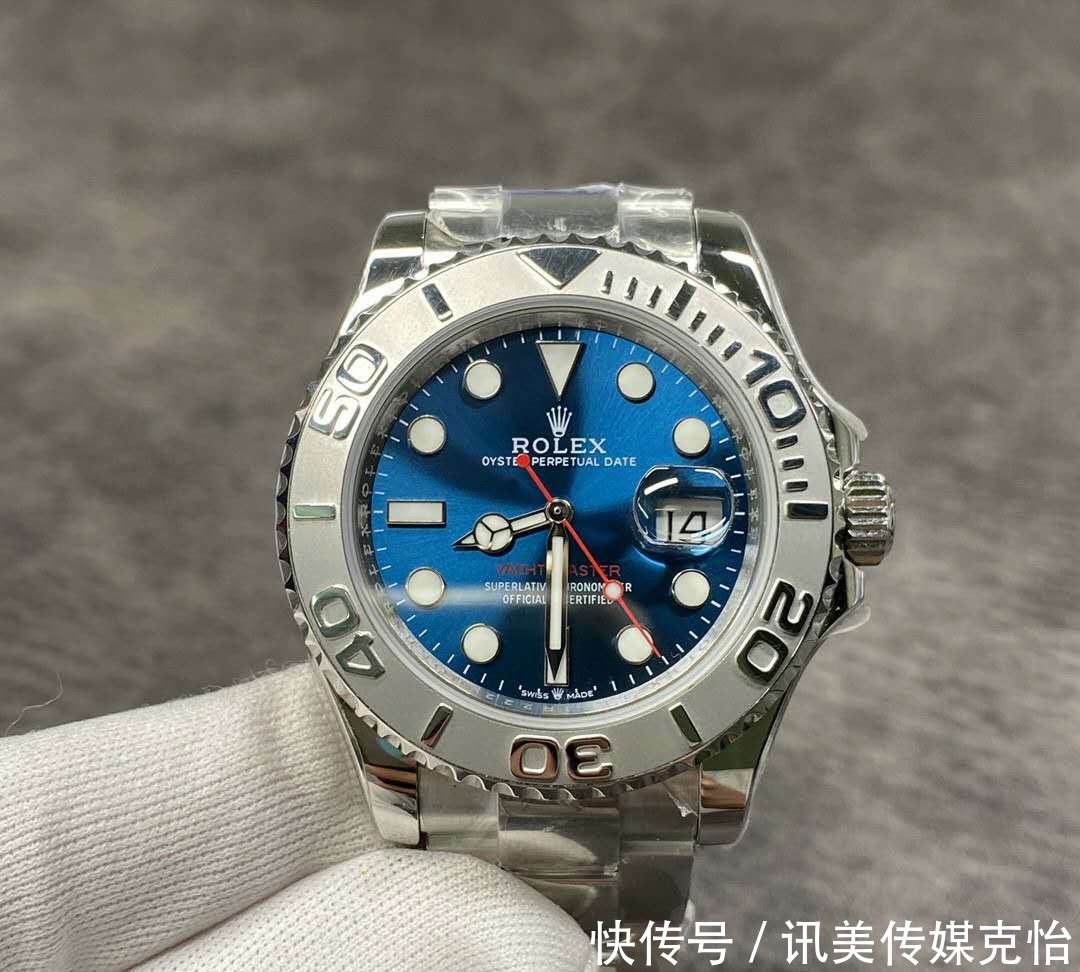 迪通|十万左右,冷门的蓝游艇和热门的黑水鬼,到底有何区别