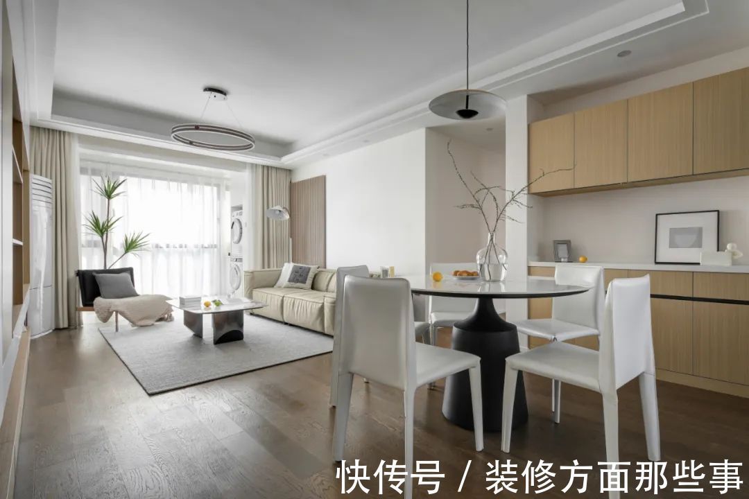 新房|120㎡现代简约风格新房装修,嵌入式电视柜包容性极佳!