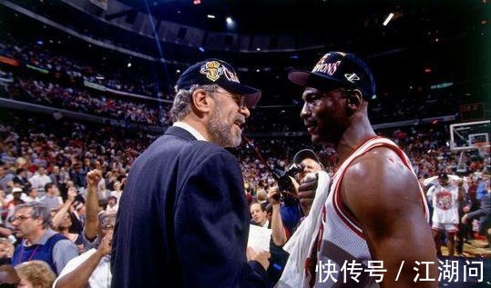 雕像|乔丹雕像上被骑扣的人是谁这身份太特殊,使乔丹更加伟大!