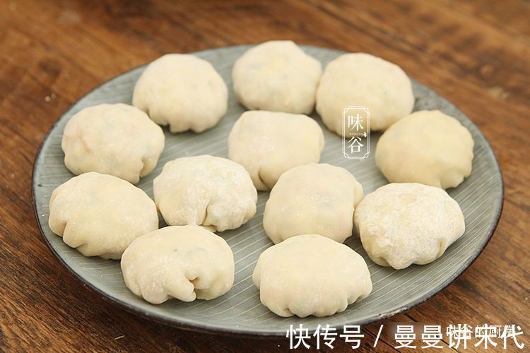 火腿肠|饺子皮新吃法,10分钟搞定早餐,做一次吃一周,营养全面又顶饱