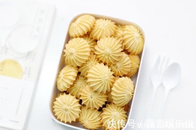 款款|这些不用黄油也能做的小饼干,款款都很香酥,简单易成功,快试试!