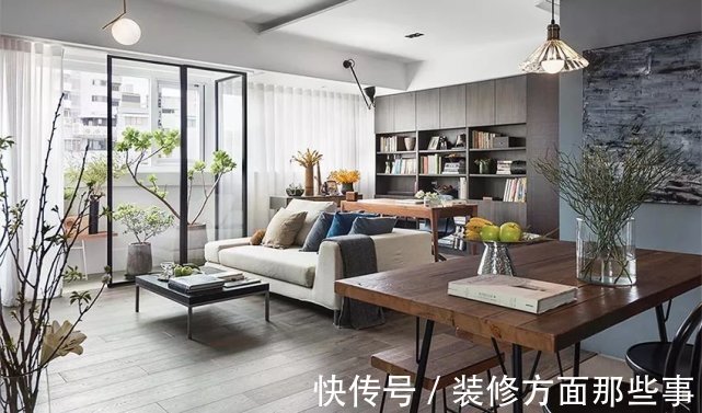 爱花|93㎡现代简约,阳台的清新,透过玻璃充满了全屋!