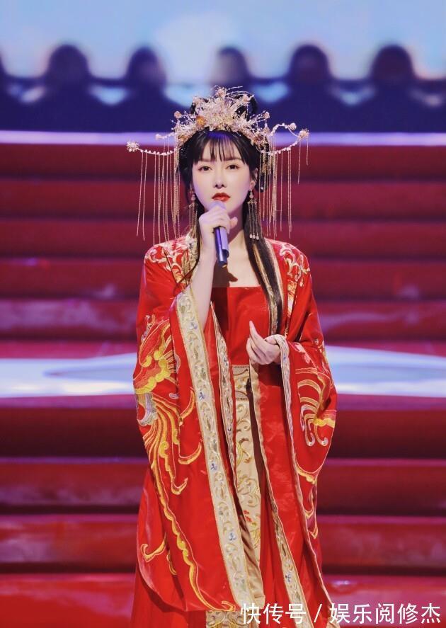 温果希星光大道舞台一秒哭戏仙女落泪！唱歌演戏多面发展，表演直击人心～