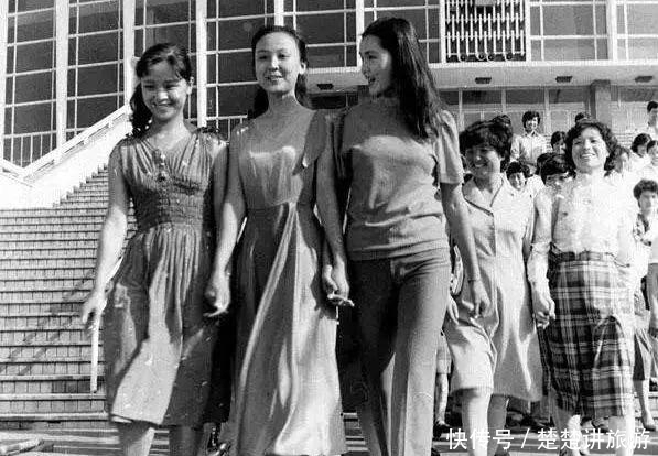 如今|七八十年代十分流行的“的确良”,曾风靡一时,如今为何消失了?