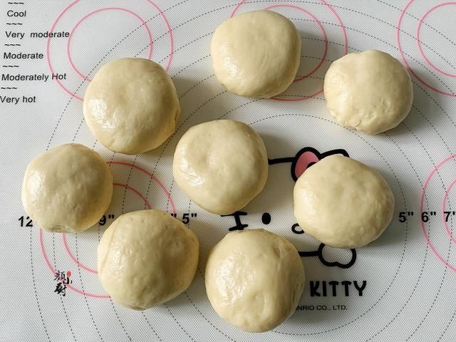 1碗面粉，一杯羊奶，教你做出松软香甜的面包，大人小孩都爱吃