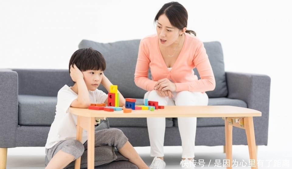 方法|李玫瑾:面对孩子攀比,父母要解决三个问题,方法很关键
