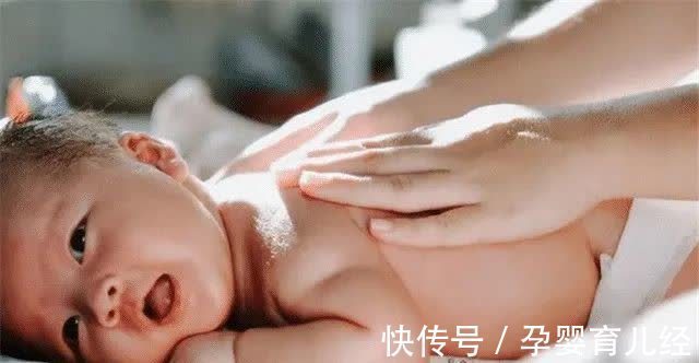 屁股|换纸尿裤的时候,要不要给宝宝洗屁股?家长要做到“三洗一不洗”
