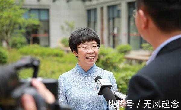 诗词大会@女国学大师从百家讲坛火到诗词大会,却被一首唐诗打回原形