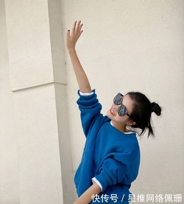 魅力|秋季穿搭可以做减法，穿搭风格简简单单就好，精致又有魅力