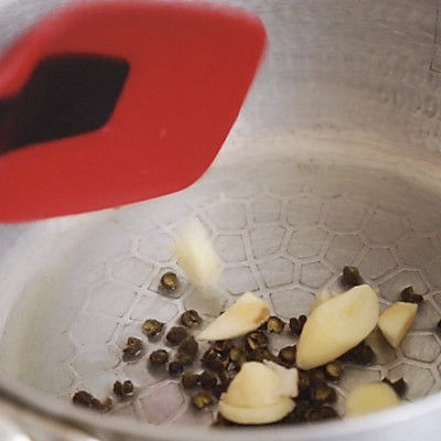 香辣鲜菇蕨根粉｜热气腾腾幸福感